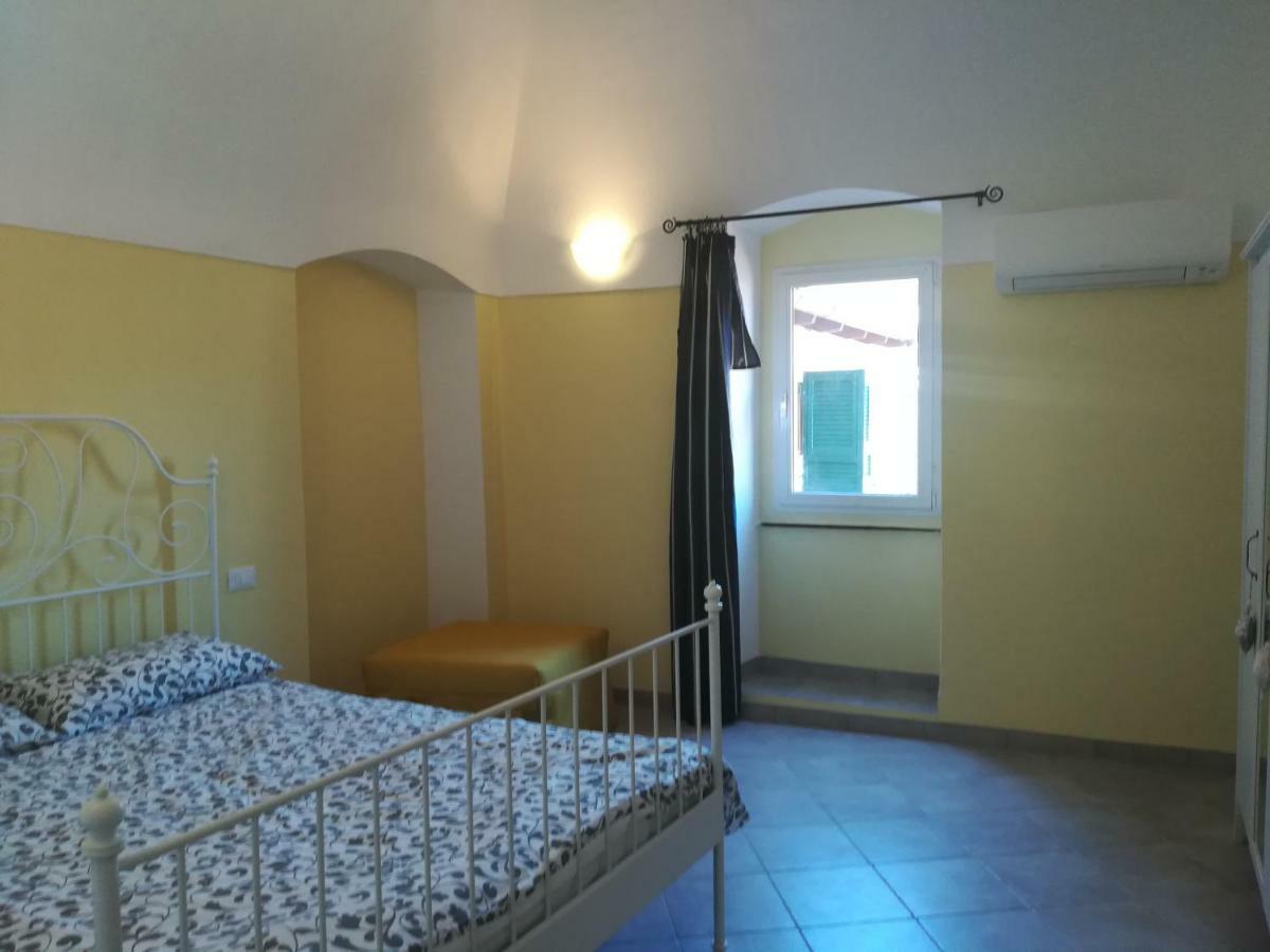 I Fiori Di Santo Stefano Apartment Santo Stefano al Mare Exterior photo