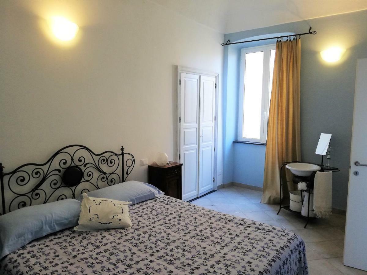 I Fiori Di Santo Stefano Apartment Santo Stefano al Mare Exterior photo